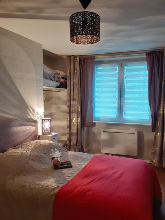 7042Douce Nuit Hotel Saint-Germain-Laval  Kültér fotó