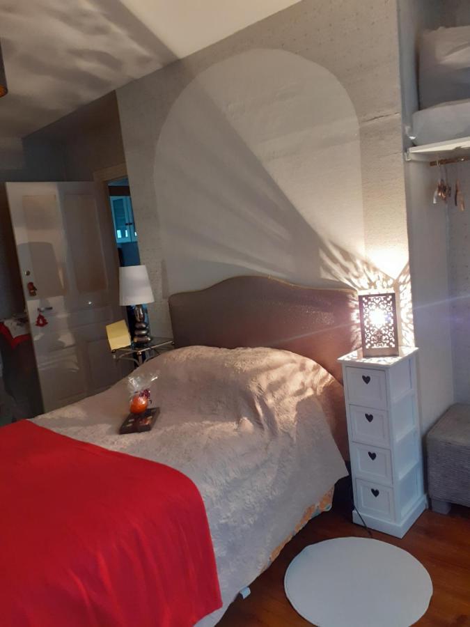 7042Douce Nuit Hotel Saint-Germain-Laval  Kültér fotó